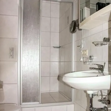 Gaestezimmer In Kleiner Mit Vielen Freizeitmoeglichkeiten Apartment Harzgerode